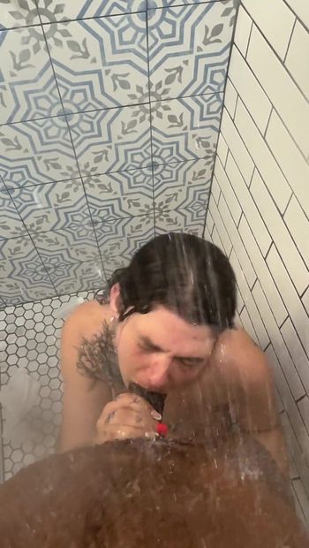 Dripdrop Behind the Scenes! Psilo Siren Blowjob Between Scenes in the Shower!!