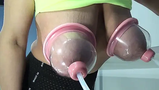 Breast Pump for Large, Sagging Breasts.
