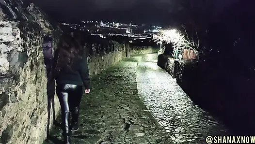 МИНЕТ, СПЕРМОПРИЕМНИК И ПИСАЮЩИЙ В ЗАМКЕ КОРОЛЕВСТВА