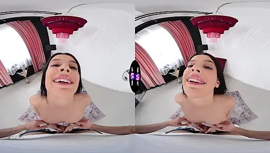 Извращенный наряд Asandra Dewy заканчивается грубым минетом и трахом - TeenMegaWorld