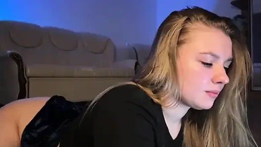 Jucielussie dudukin wajahmu dan masturbasi