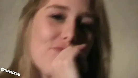 Genç Nici'nin özel xxx videosu