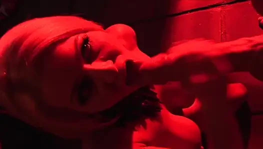 Dominant Milf blindfolds her boyfriend