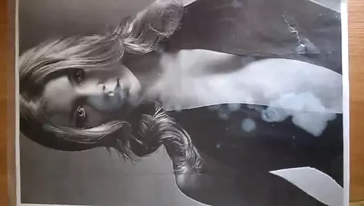Natalie dormer boşalma anısına