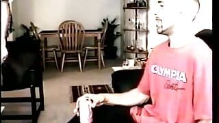 Str8 паренек Enrique дергает Винни в любительском видео