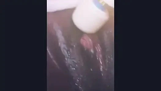 Memek hitam & vibrator lagi asik mainin memeknya - pov!!