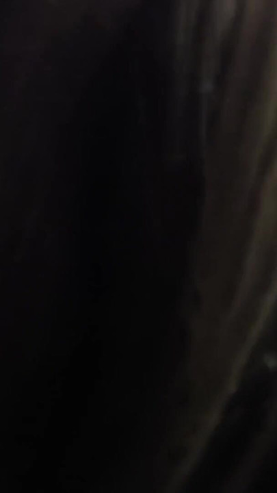 O soră vitregă reală s-a strecurat în camera mea doar pentru a-mi suge ejacularea înăuntru orală cu spermă | Clip 2