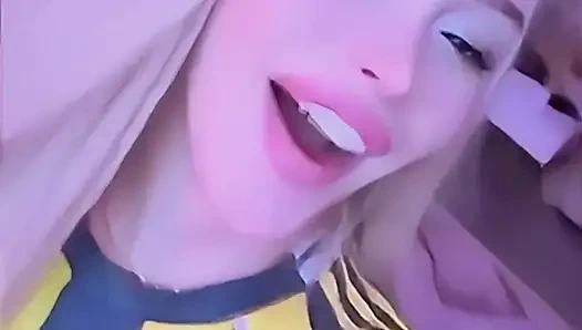 A blonde woman alone with a large penis - Turkish Porn Fenerbahce