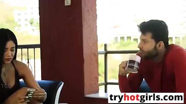 Desi Hot Bhabhi Ki Choti Behen Ko Bari Bari Se Choda