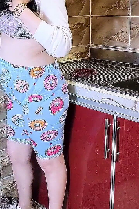 Fuck My Wife in Kitchen Sex Arab Hot Couple