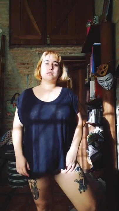bbw trying clothes
