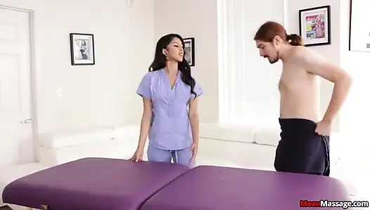 Sophia Leone: Ultimate Orgasm Doom