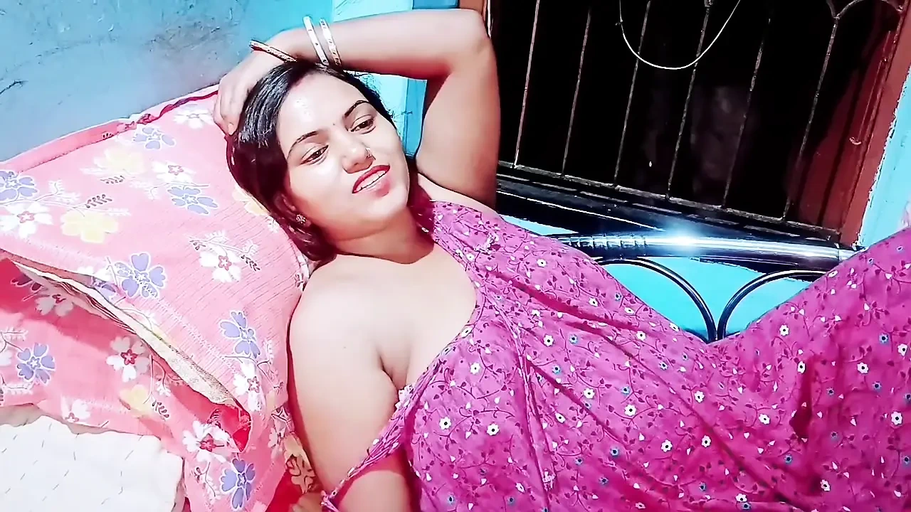 Desi muslim hijabi biwi and uski step-mom ki maast threesome gaand chudai clear bangla audio