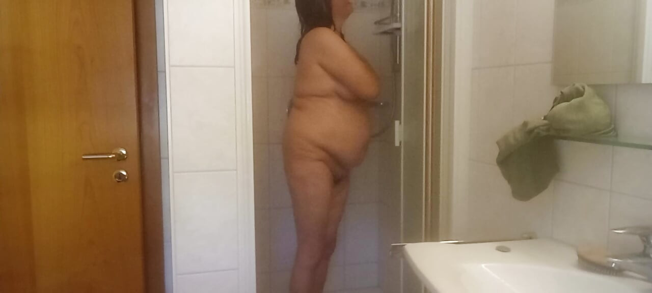 The scent of last night mature MILF in the shower 52 and uncensored