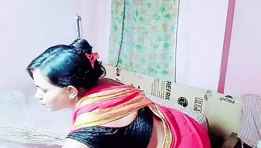 Aku ngentot saudara tiri temanku saat dia di kamar sebelah