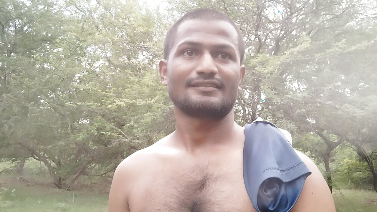 XHard India Searching on forest