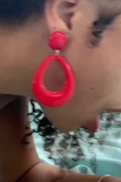 I Took Her to the Bedroom and Punched Her Dick