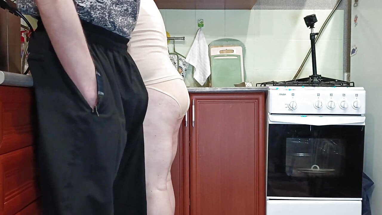 Dick Jerking in the Kitchen and Hot Cum in Stepmom's Mouth