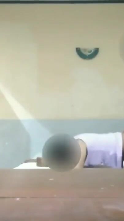 Quick fuck with Indonesian girlfriend at hotel | Clip 2