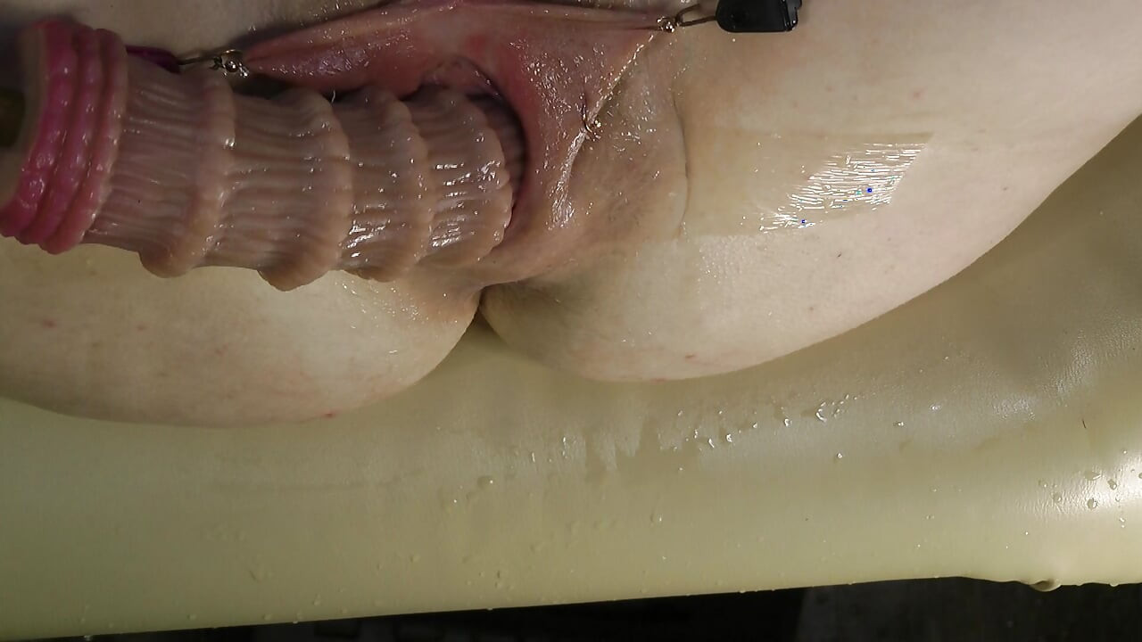 Spread Pumped Pussy Licking Fucking and Working with Dildos Part 2