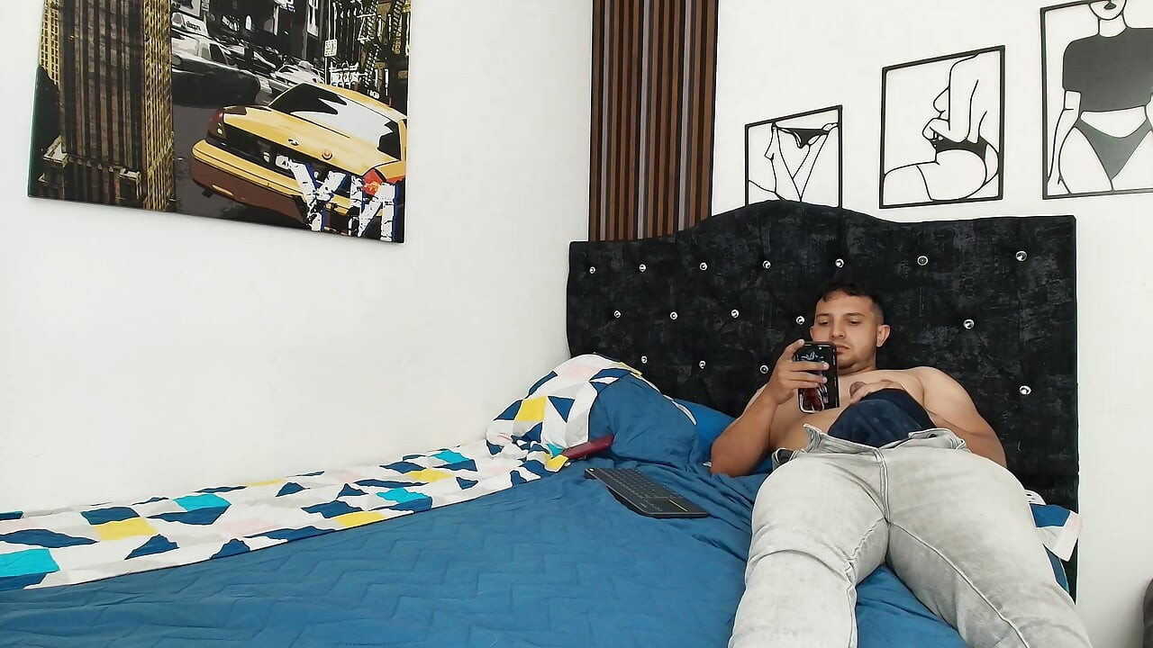 “我结束一段甚至不是我的😭关系的那天”