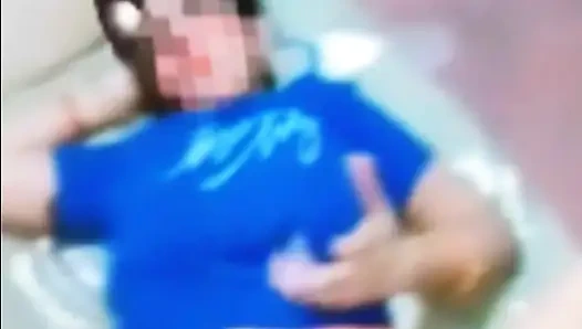 Indian beautiful Sexy bhabhi ko devar ne flating karke pata liya uske baad puri raat chudai ki