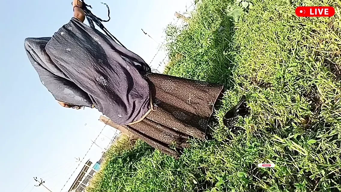 Video ketat desi India, video seks pertama kali gadis cantik desi, video desi oleh -snapchat143