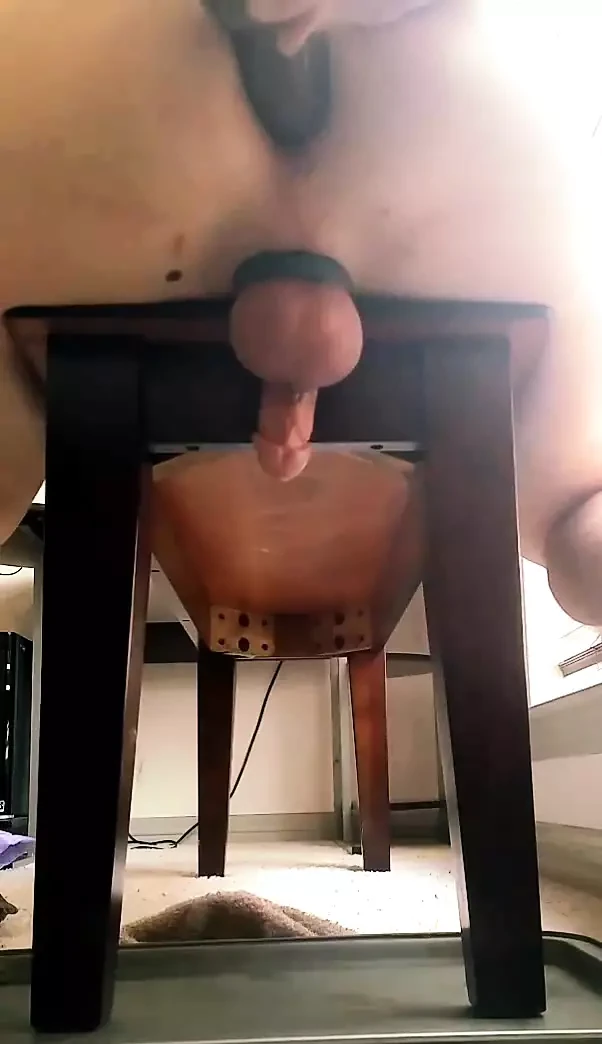 Mă fut până când ejaculez