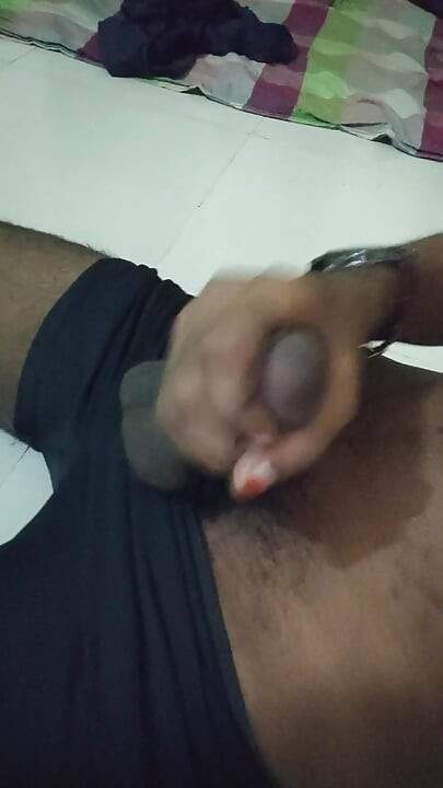 Iam so creagy but is fully my roommet he not  showing up but I show it