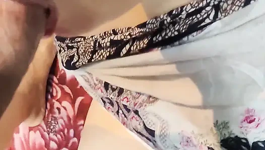 Kakak Ipar India Yang Imut Lagi Asik Nyepong Kontol Gorimam