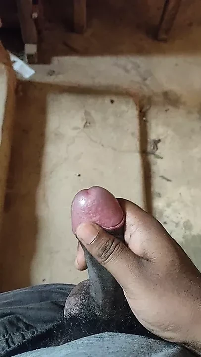 Leaked MMS of a boy masturbating in a hidden room