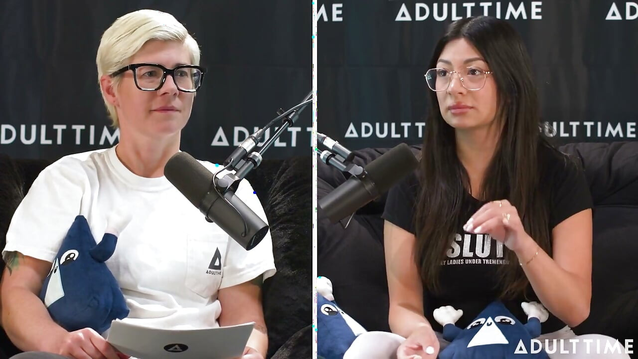 Cami Strella sống sót sau một giáo phái, danh vọng tiktok, & không đơn vợ chồng | Podcast thời gian dành cho người lớn