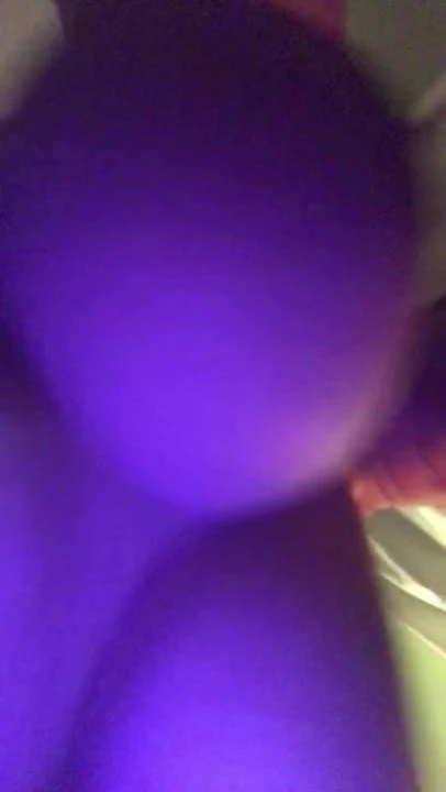 Bobbing boobs