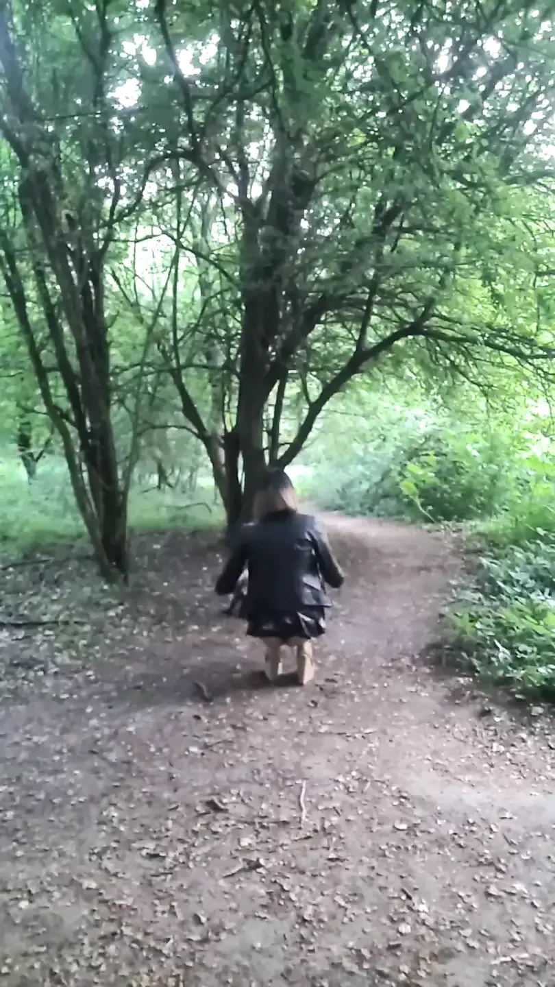 Horans FanTasme. 🔶CAM⁴ i skogen av Brunoy91 [vmJune²⁵] CuMSLuT på jakt efter spermier i VaneSsaBiTCHx