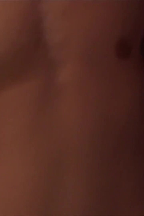 2092 イケメンとの楽しいセックス 彼の友人によって屋外で犯されました