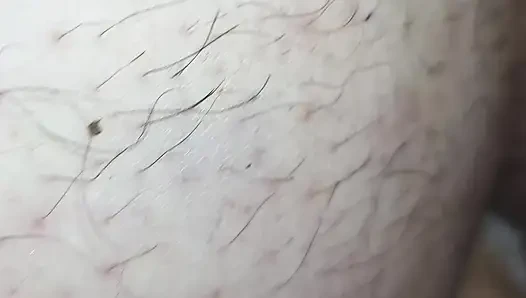 Büyük oğlan baba kadın kılıklının içine boşalıyor