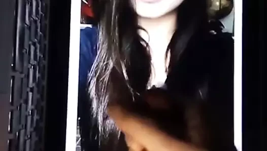 Seksi kim eguet döl haraç