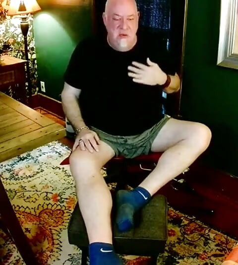Beardaddychub Showing off and Cumming!
