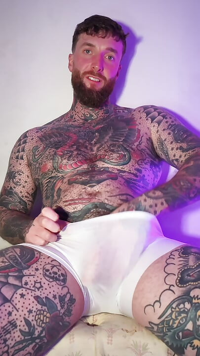 FULL VIDEO - Tattooed Dom Big Dick Cumshot Solo
