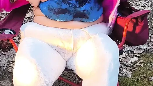 Can I Undress N Squirt a Mess?