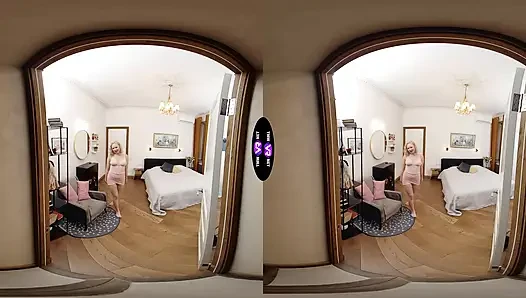 Sara bork ateşli bir parti öncesi striptiz gösterisiyle erkeğini azdırıyor - teenmegaworld