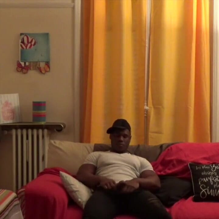 Jerome James ile video Ridde Riviera tarafından korunmasız sikiliyor