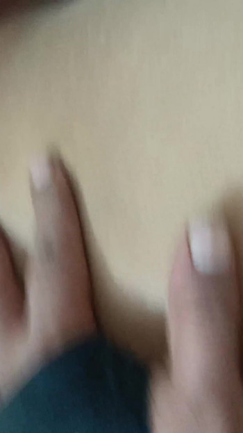 Desi Indian Step Brother Ne Apni 18+ Hot Big Boobs Step Sister ko Fushlaake gand Chod Dala ( HIndi Audio ) Bahut dard huwa yar | Clip 1