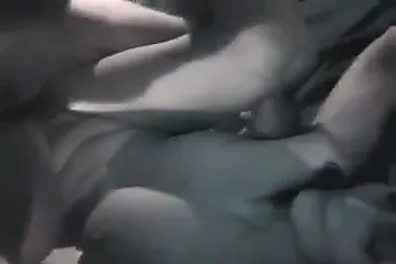 Свингеры в любительском видео