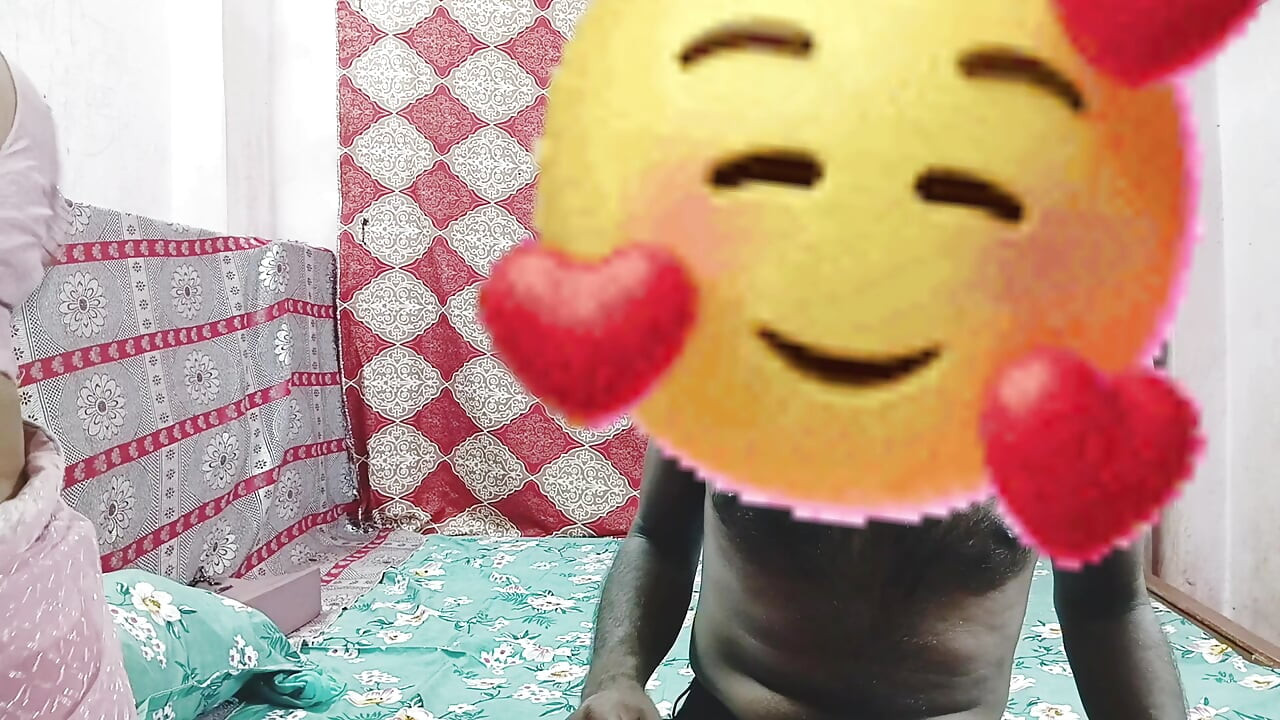 Shilpa bhabhi ne lon ki kist apni Choot chudwa ker lon ki kist adada kiya