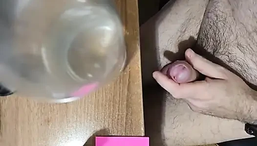 Yukarıdan masaya kadar güzel ve güzel boşalma