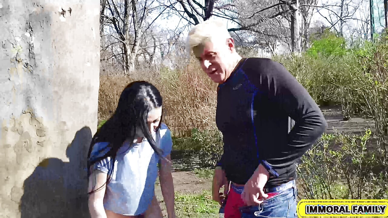 Big Natural Tits Bitch Didi Zerati Fucked in Public Park and Eats Man Ass