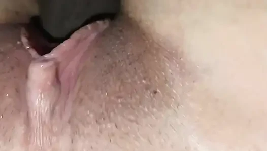 Mature woman gets Rich cock on fours