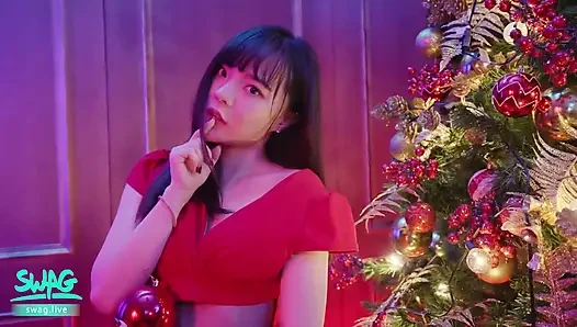 Pertunjukan solo gadis seksi asia