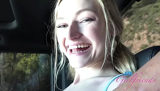 Pov mckenzie mae: ngusap memek dan nyepong kontol di pantai umum
